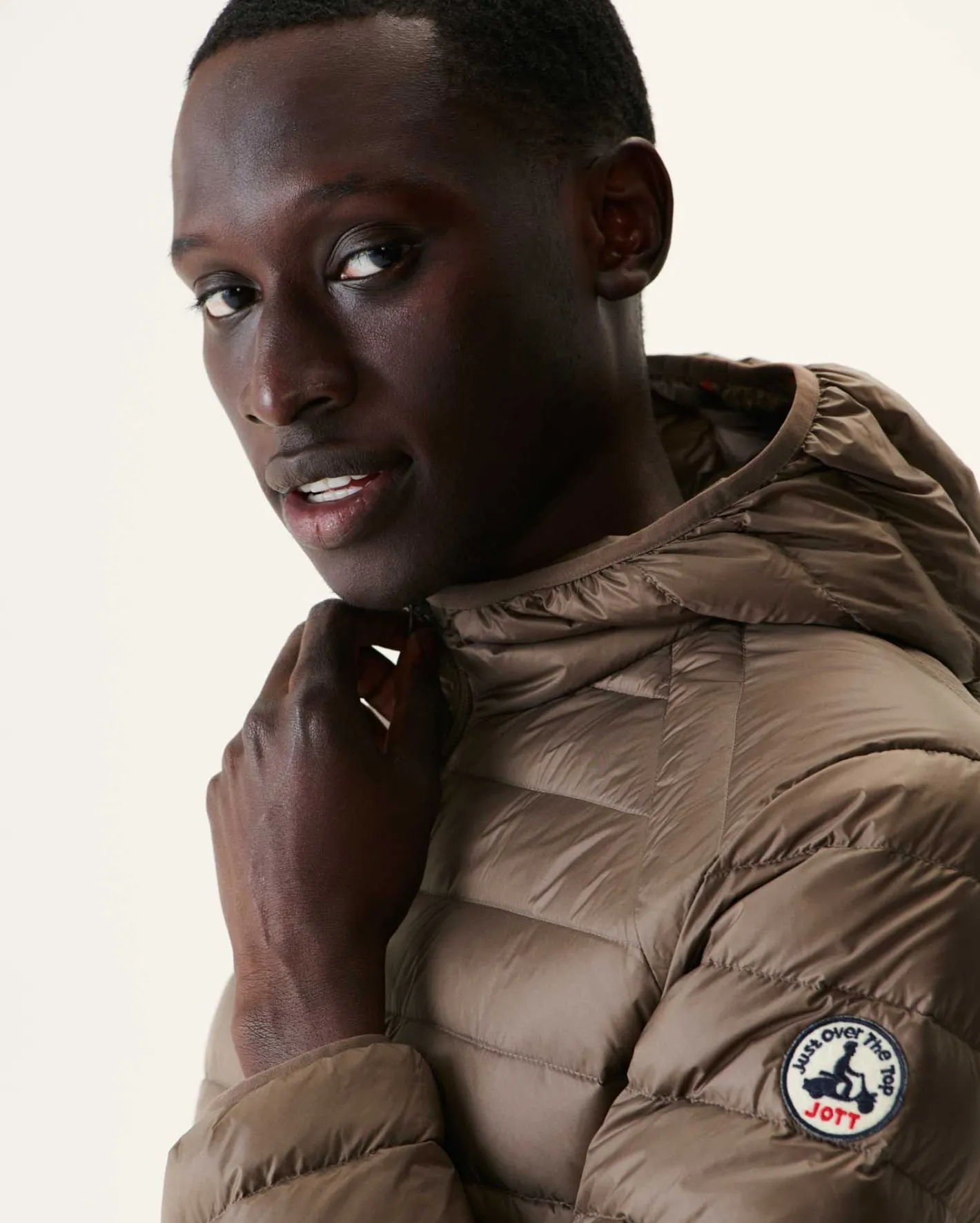 Donzen Jassen & Jacks-JOTT Doudoune Legere A Capuche Taupe Nico 808 Taupe