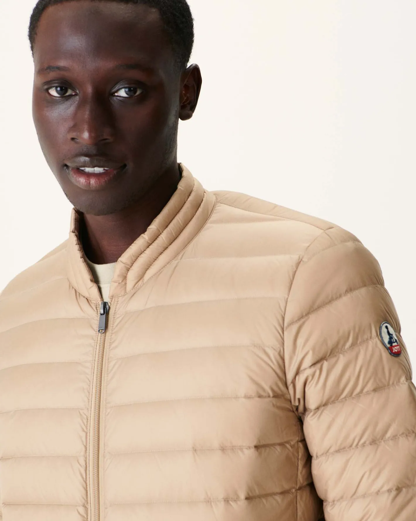 Donzen Jassen & Jacks-JOTT Doudoune Legere Beige Jordan 804 Beige